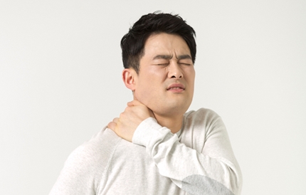어깨 통증