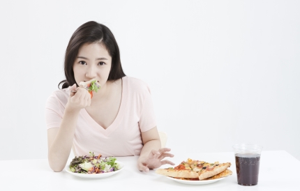 성인