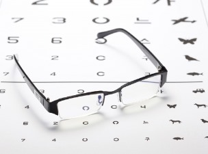 안경과 시력측정표