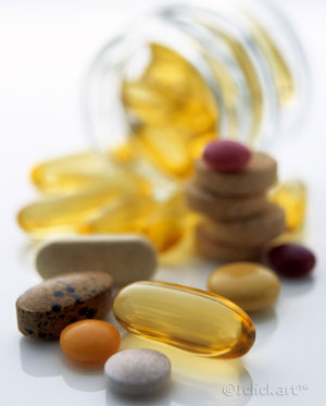 여러종류의비타민제와오메가3,알약들