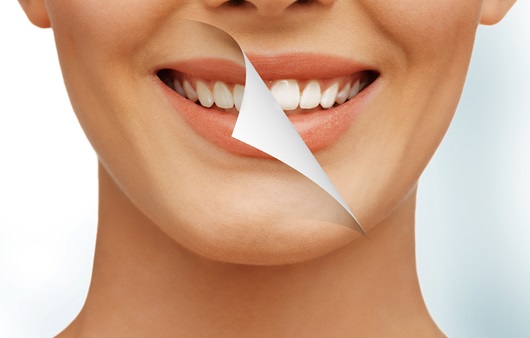 [1분 Q&A] 임시 치아 착용 중 음식을 씹어도 될까요?