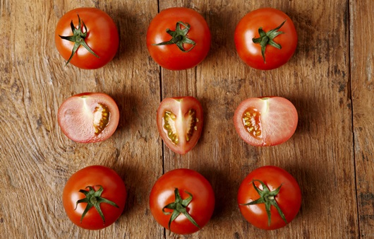 [1분 Q&A] 토마토와 토마토즙, 영양상 차이가 나나요?