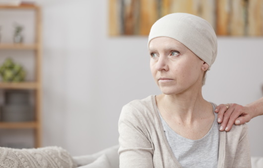 코로나 19 확산세 속 암 환자는 항암치료를 계속 이어가도 될까?