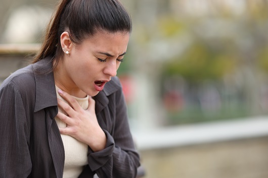 [건강톡톡] 숨 가빠지며 실신까지… ‘과호흡증후군’은 왜 일어나는 것일까?