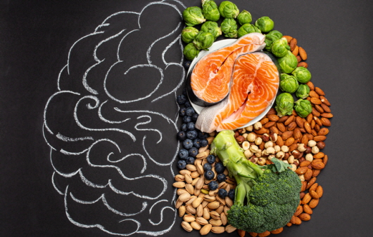 식습관으로 치매 예방하자! ‘뇌 건강’에 좋은 음식 5