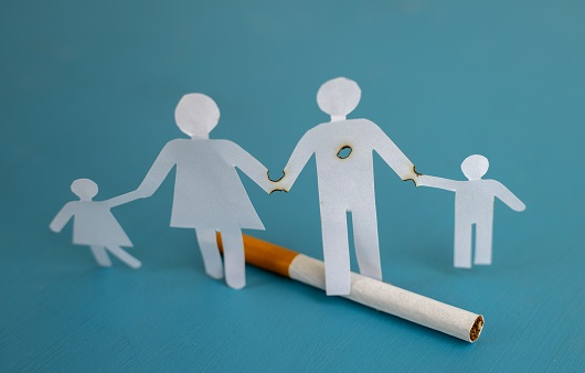 흡연의 세대 물림?...부모가 흡연자면 자녀도 흡연할 확률 커