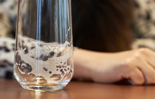 A nova recomendação da Health Canada de beber apenas dois litros de cerveja por semana está, de fato, perto da abstinência ㅣ Fonte: Getty Images Bank