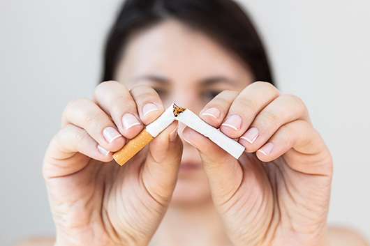 흡연은 당뇨병성 합병증 발병 위험을 크게 높이는 것으로 나타났다 | 출처 : 게티이미지 뱅크