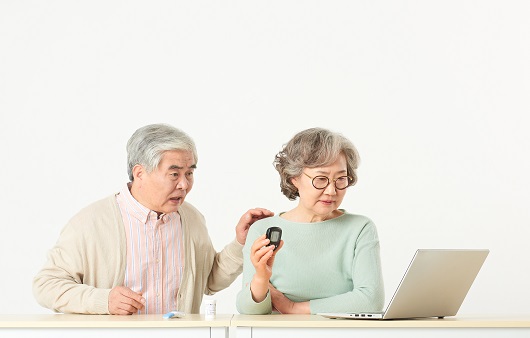 당뇨병 환자에게 결핍되기 가장 쉬운 대표적인 영양소는 비타민 b이다ㅣ출처: 아이클릭아트