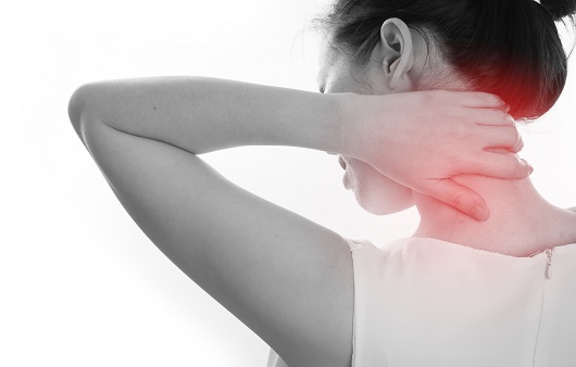 최근 편두통이 있으면 목 통증을 겪기 쉽다는 연구 결과가 나왔다｜출처: 게티이미지뱅크