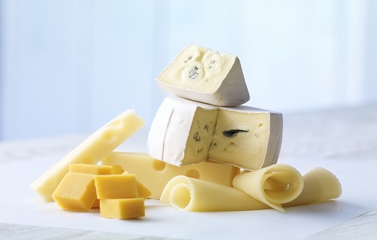 65세 이상 고령층에게는 간식으로 치즈가 제격이다ㅣ출처: 클립아트코리아