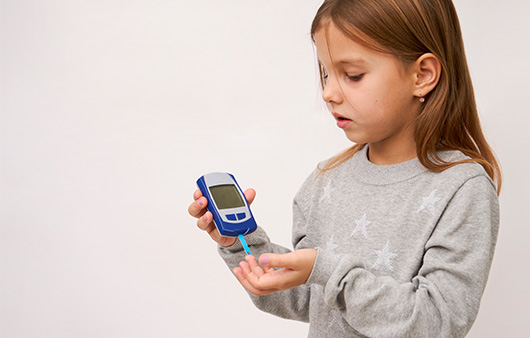 소아 청소년에서 많이 발병하는 제1형 당뇨 치료를 위해서는 꾸준히 인슐린을 맞는 방법이 최선이다ㅣ출처: 게티이미지뱅크