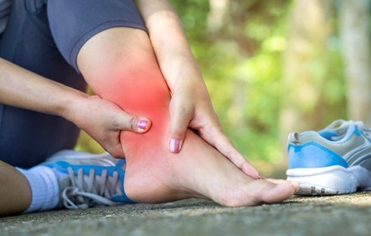 발목이 삐었을 때 방치하면 재발 위험이 높아진다 | 출처: 게티이미지뱅크