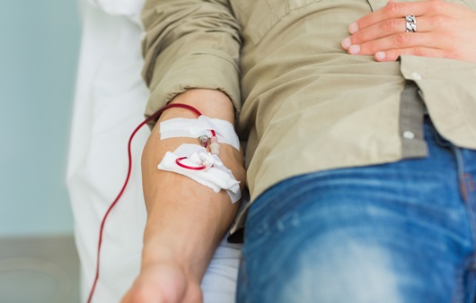 흡연자도, 애주가도, 타투인도 헌혈할 수 있을까?...헌혈 자격조건