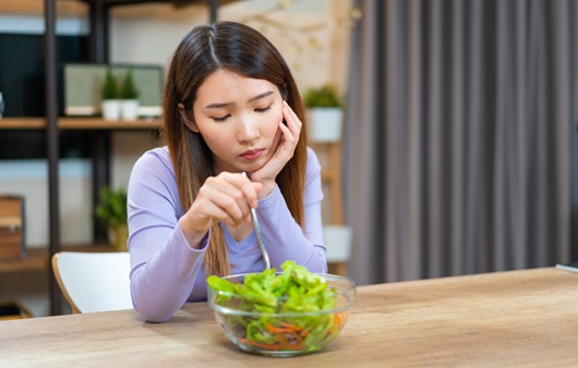 스트레스 때문에 식욕이 들쭉날쭉…건강에는 괜찮을까?