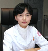 김현정 사진