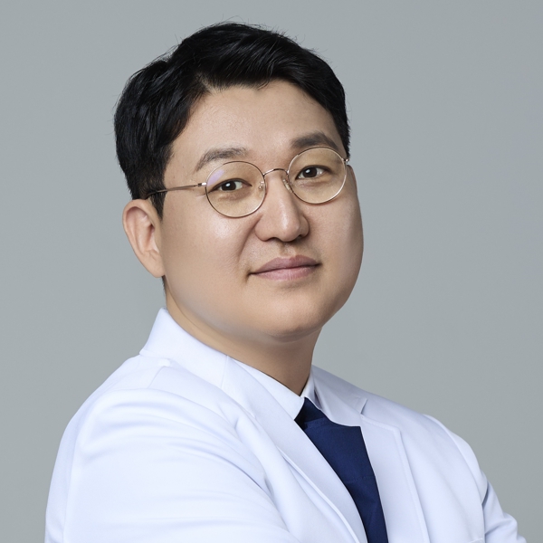 송슬기 전문의