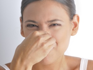 여름철 삼중고, ‘소음순비대증’ 여성을 위한 해법은?
